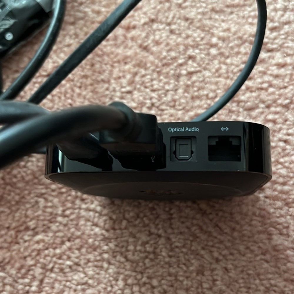 Apple TV🍎 Model A1469 With Controller and Cords - Picture 4 of 10